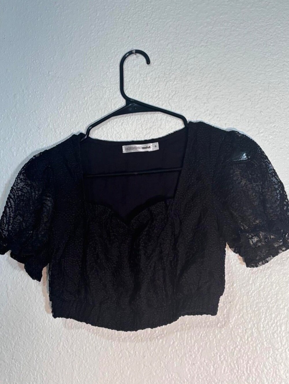 Black Lace Puff-Sleeve Cropped Top - Unknown Brand